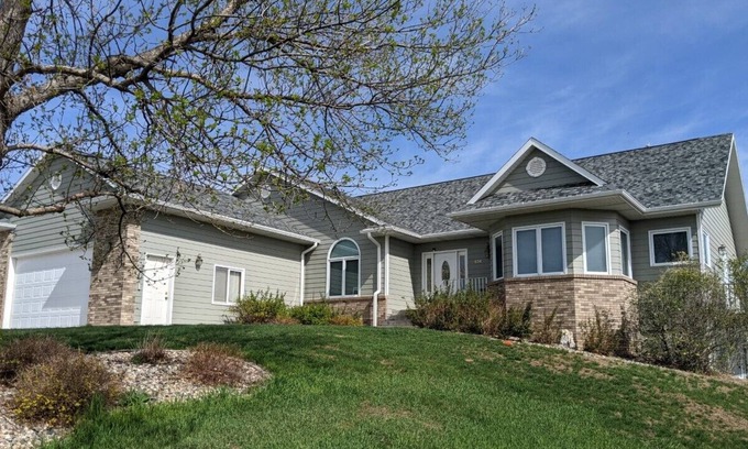 Rapid City House | Rapid City House great for Sturgis Rally- 4 rooms with own bathrooms