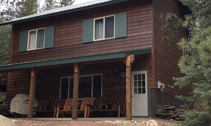 West Pennington House | Rapid Creek Get Away