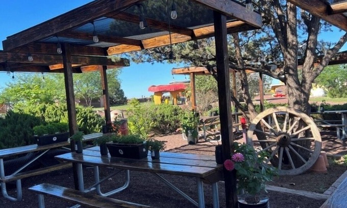 Valle House | Raptor Ranch Glamping