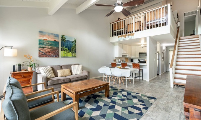 Kahuku House | Rare 2 Bedroom + Loft Townhouse on the North Shore