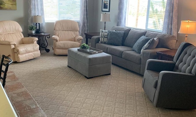 Meadview House | Rare-4 Bedroom House, Fam friendly, Meadview/Grand Canyon West/Skywalk/Lake Mead