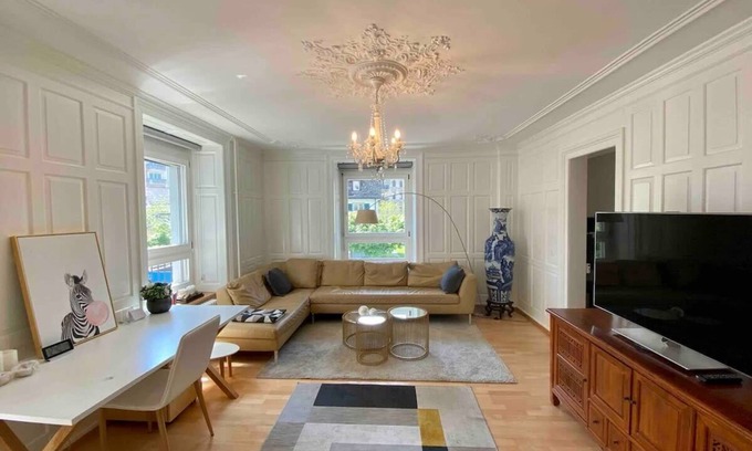 Langstrasse Apartment | RARE GEM - Downtown 2-BR Apt with Big Terrace Diamond