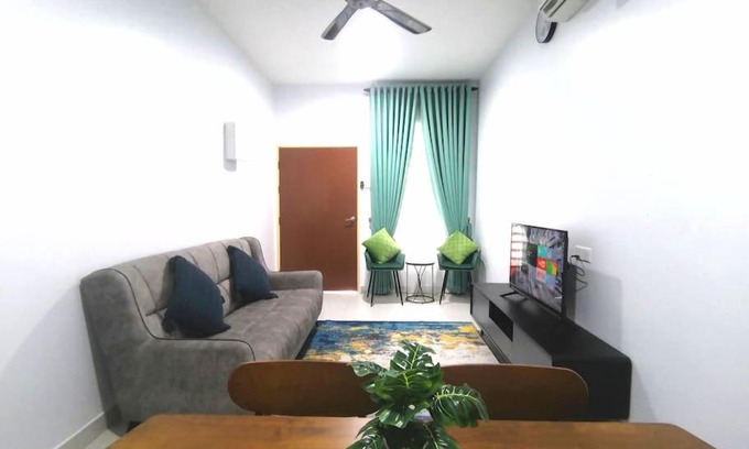 Kijal House | Rasyid Aideen Homestay