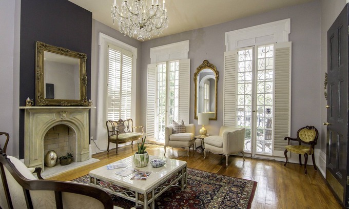 New Orleans Hotel | Rathbone Mansions