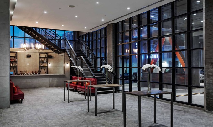 Hunters Point Hotel | Ravel Hotel Trademark Collection by Wyndham
