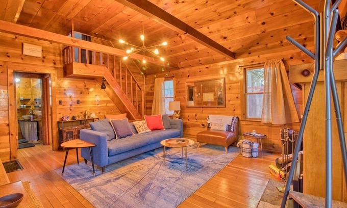 Wrightwood Cabin | Ray's Dear Cottage Ski-Bike-Hike-Glamp