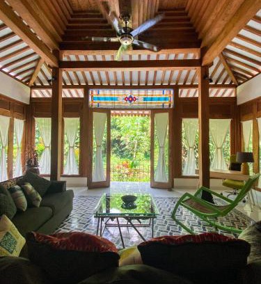 Sleman Villa | RAYA by Snooze