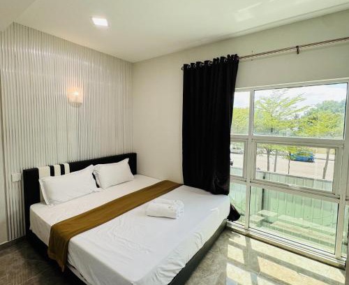 Kampung Cherong Baru Hotel | Rayyaz Inn