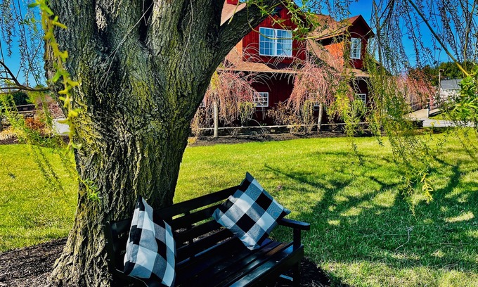 Kemblesville Other | Re-set at this Farmette in the heart of southern Chester county!