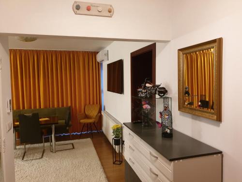 Emanoil Gojdu Apartment | Re-View