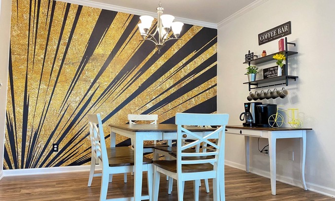 Rehoboth Beach Condo | Ready for that beach retreat you wanted? 2BD, 2BATH