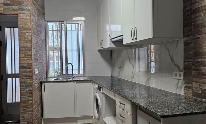 Neda House | Real 43 *Good road