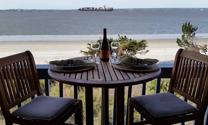 Tybee Island Condo | REAL Beach Front Panoramic View - COUPLES - Pool - North Beach