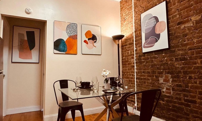 East Village Apartment | Real Cozy Apartment in Downtown Manhattan