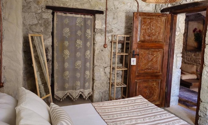Hacımemis Villa | Real Greek House with AC in Alacati İzmir - 3 bedrooms