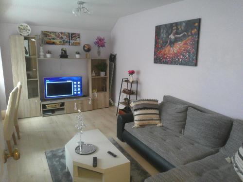 Earls Barton Apartment | Real Home In Northampton