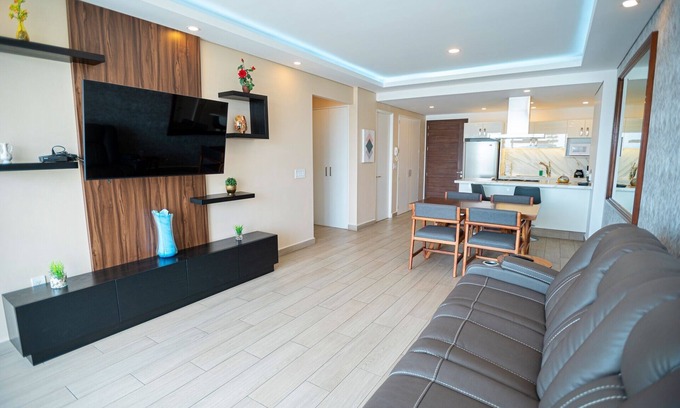 Zapopan Condo | Real View Towers, Real Center, 1st Floor Charming 1 BR, Sanitized, Zona Real