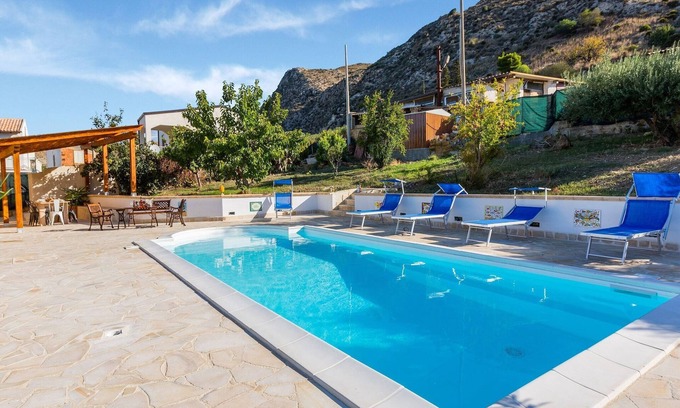 Realmonte Villa | Realmonte Pool Apartment Stay