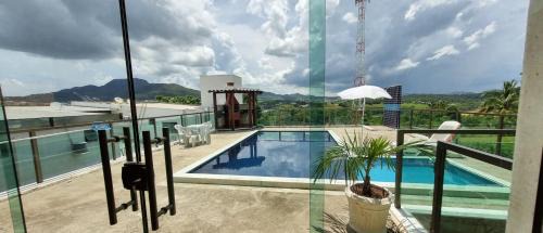 Capitolio House | RECANTO BRENDA - Casa Luxo Capitólio com Vista pro lago, Escarpas e MorroChapeu