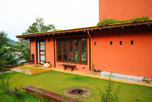 Gravatal House | Recanto EmmAnnEssência