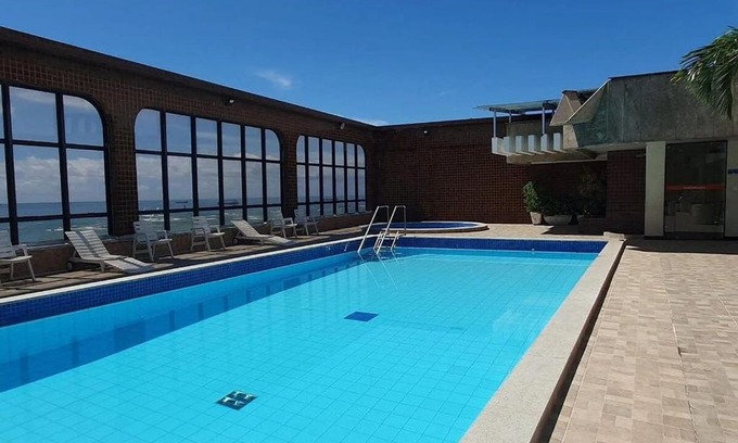 Vila Velha House | Recanto Maravista apto Frente Mar 2 quartos 2 banheiros, AR, WI FI, Piscina