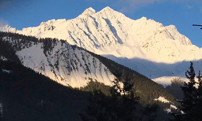 Monetier-les-Bains Apartment | Recent apartment in condominium standing