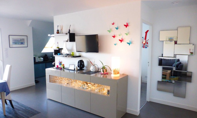 Damgan Apartment | Recent seasonal residence of good standing
