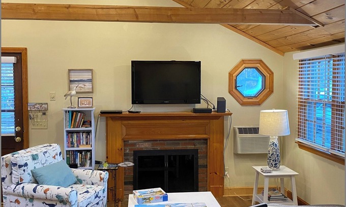 South Dennis House | Recently Remodeled "Pet Friendly" Property In Dennis
