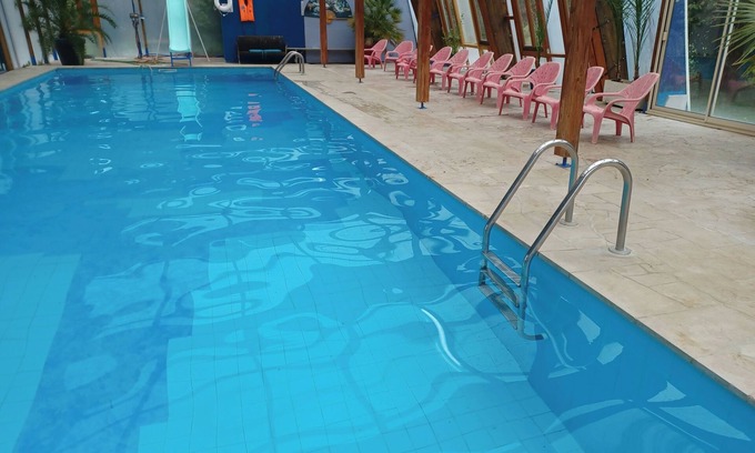 Precy-Notre-Dame House | Reception room -26 beds -New Year's Eve special