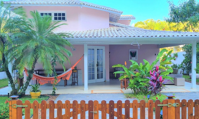 Praia do Pauba House | Recharge your energies with great comfort and beauty surrounded by nature!