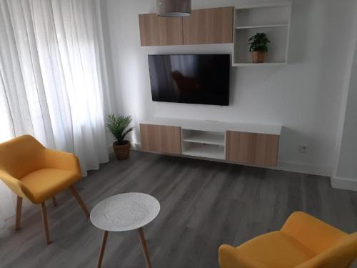 Aviles Apartment | Reconquista 1