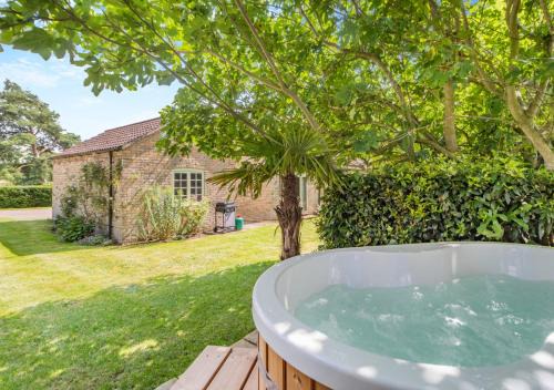 Oxborough House | Rectory Cottage - Norfolk