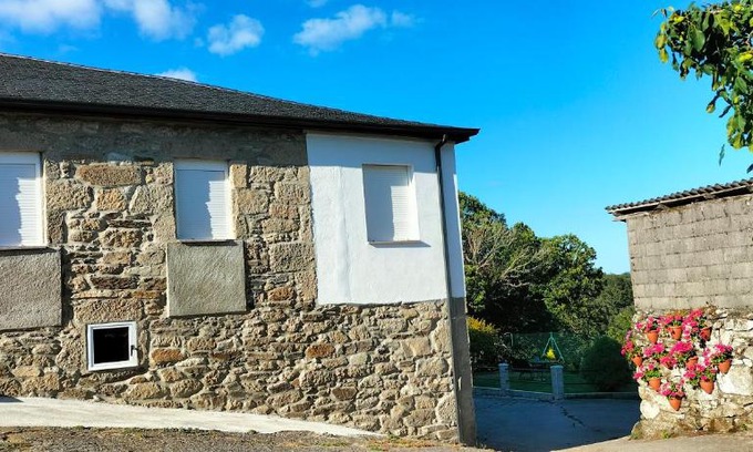 San Xoan de Rio House | RECUNCHIÑO