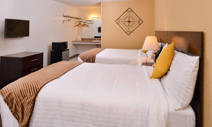 Gold Rock Hotel | Red Carpet Inn Battleboro