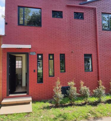Fontibon Apartment | Red house, Airport Embassy