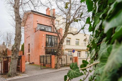 Kamienna Gora House | Red House Gdynia - Kamienica blisko morza