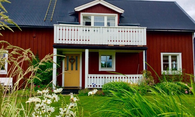 Appelbo House | Red House