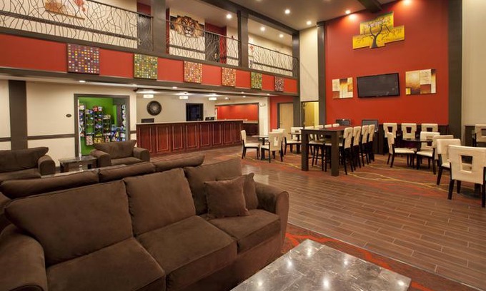 Kent Hotel | Red Lion Inn & Suites Kent - Seattle Area