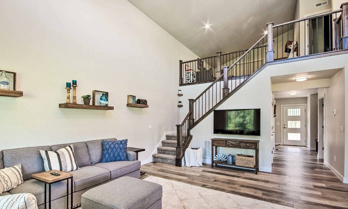 Red Lodge House | Red Lodge Home w/Patio ~ 1 Mi from Downtown!