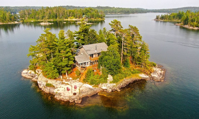Sioux Narrows Nestor Falls Cottage | Red Pine Island LOTW