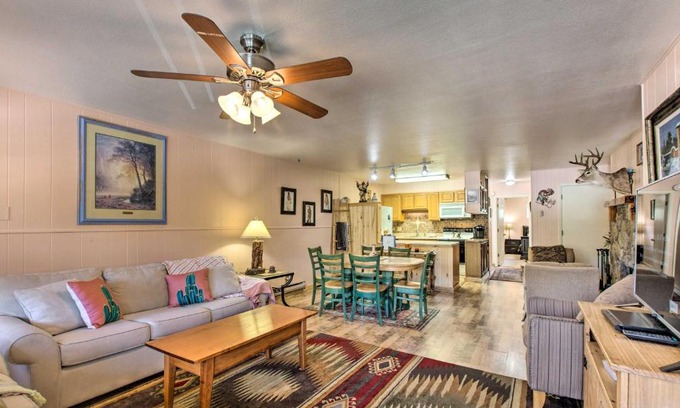 Red River Apartment | Red River Ski Condo on Main St - Mtn View!