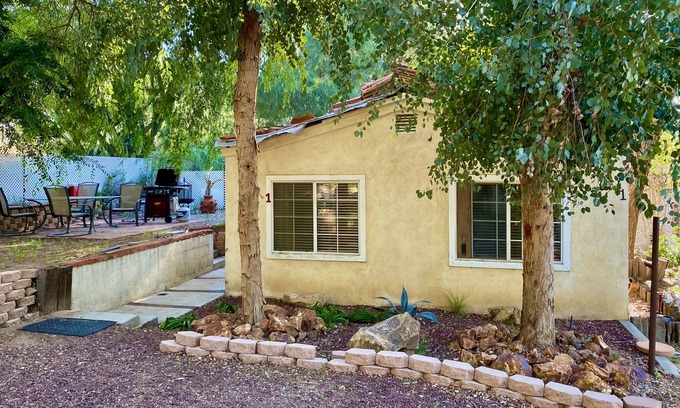 Val Verde House | Red Rock Riding Ranch House #1