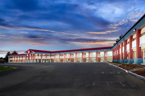 Berea Hotel | Red Roof Inn Berea