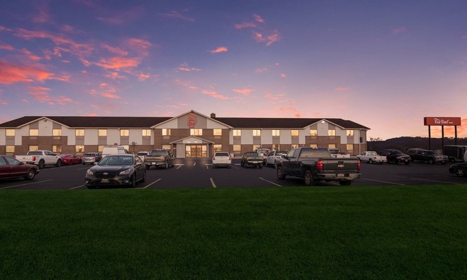 Bovard Hotel | Red Roof Inn Greensburg