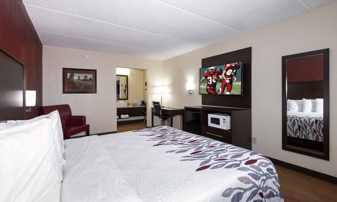 Kenly Hotel | Red Roof Inn Kenly - I-95