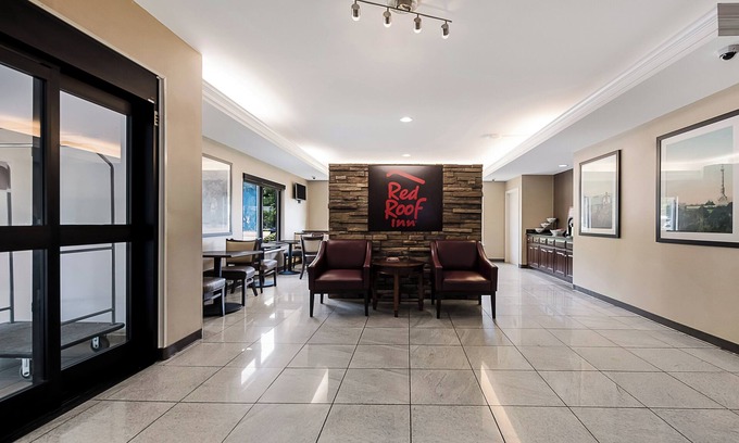 Newport News Hotel | Red Roof Inn Newport News - Yorktown