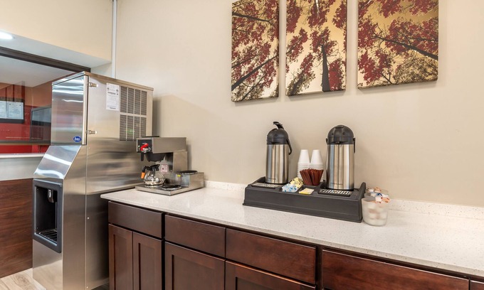 North Chesterfield Hotel | Red Roof Inn Richmond, VA