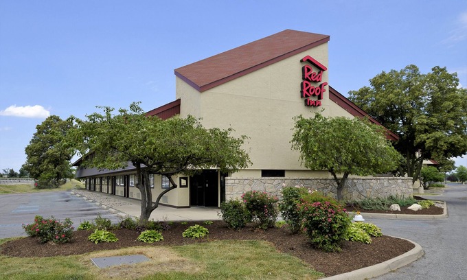 Maumee Hotel | Red Roof Inn Toledo - Maumee