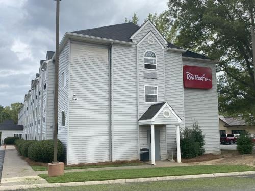 Winston - Salem Hotel | Red Roof Inn Winston-Salem