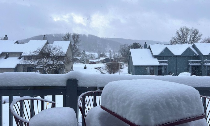 Ellicottville House | ❄️Red Stove Retreat @Wildflower - Holiday Valley❄️ Shuttle or Walk to Ski Lift